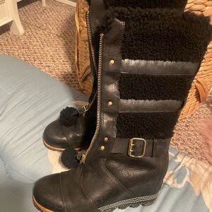 Sorel Black Faux-Shearling Zip & Buckle Women's Winter Boots